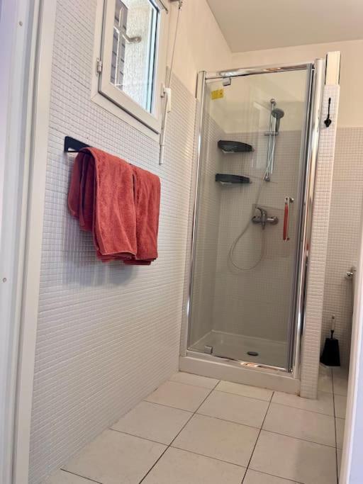 Apartment Joli Confort Proche Toutes Commodites Dans Calme LʼÎle-Rousse