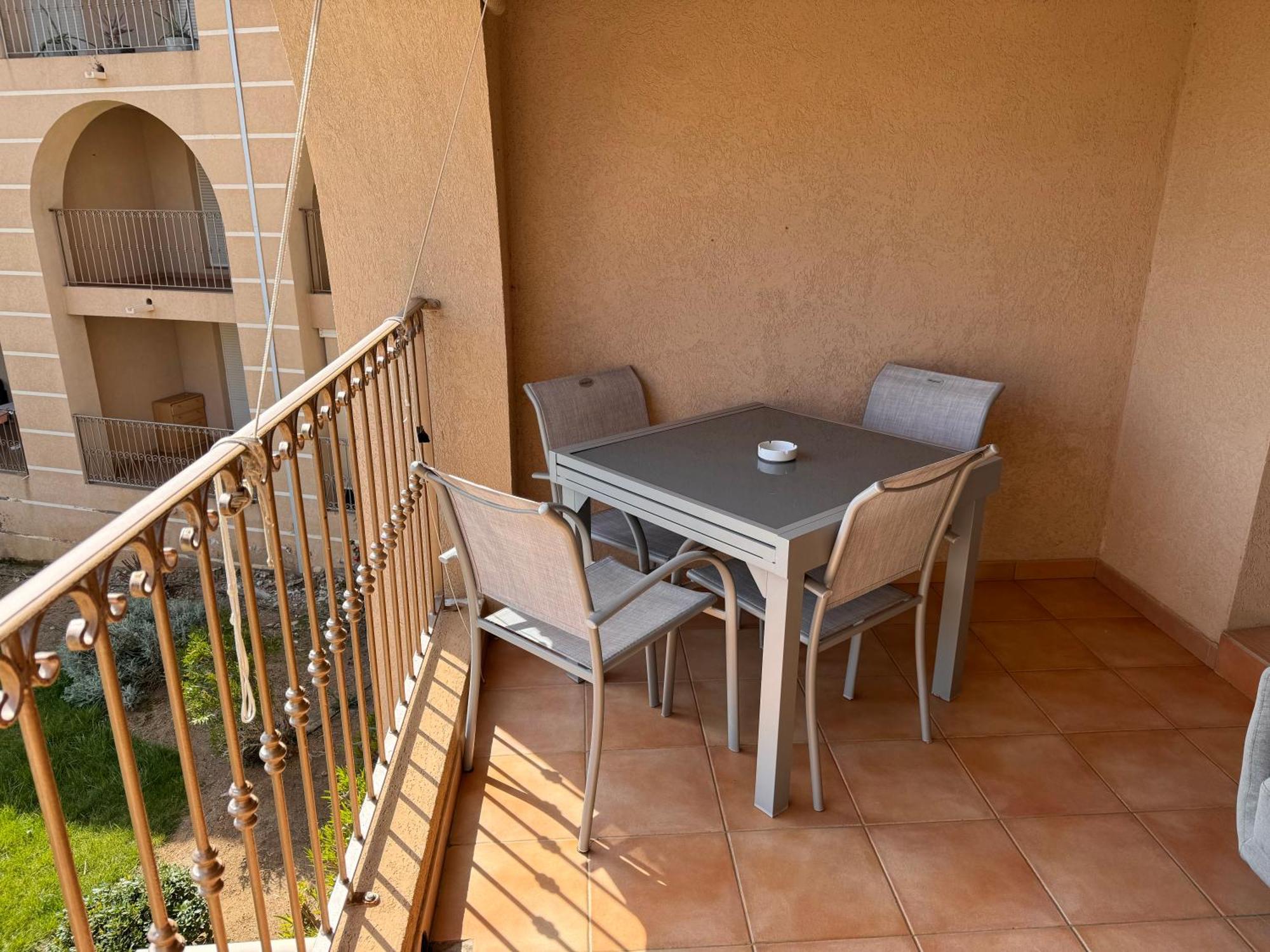 Apartment Joli Confort Proche Toutes Commodites Dans Calme