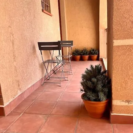 Joli Studio Tout Confort Proche Toutes Commodites Dans Residence Calme LʼÎle-Rousse Exterior foto